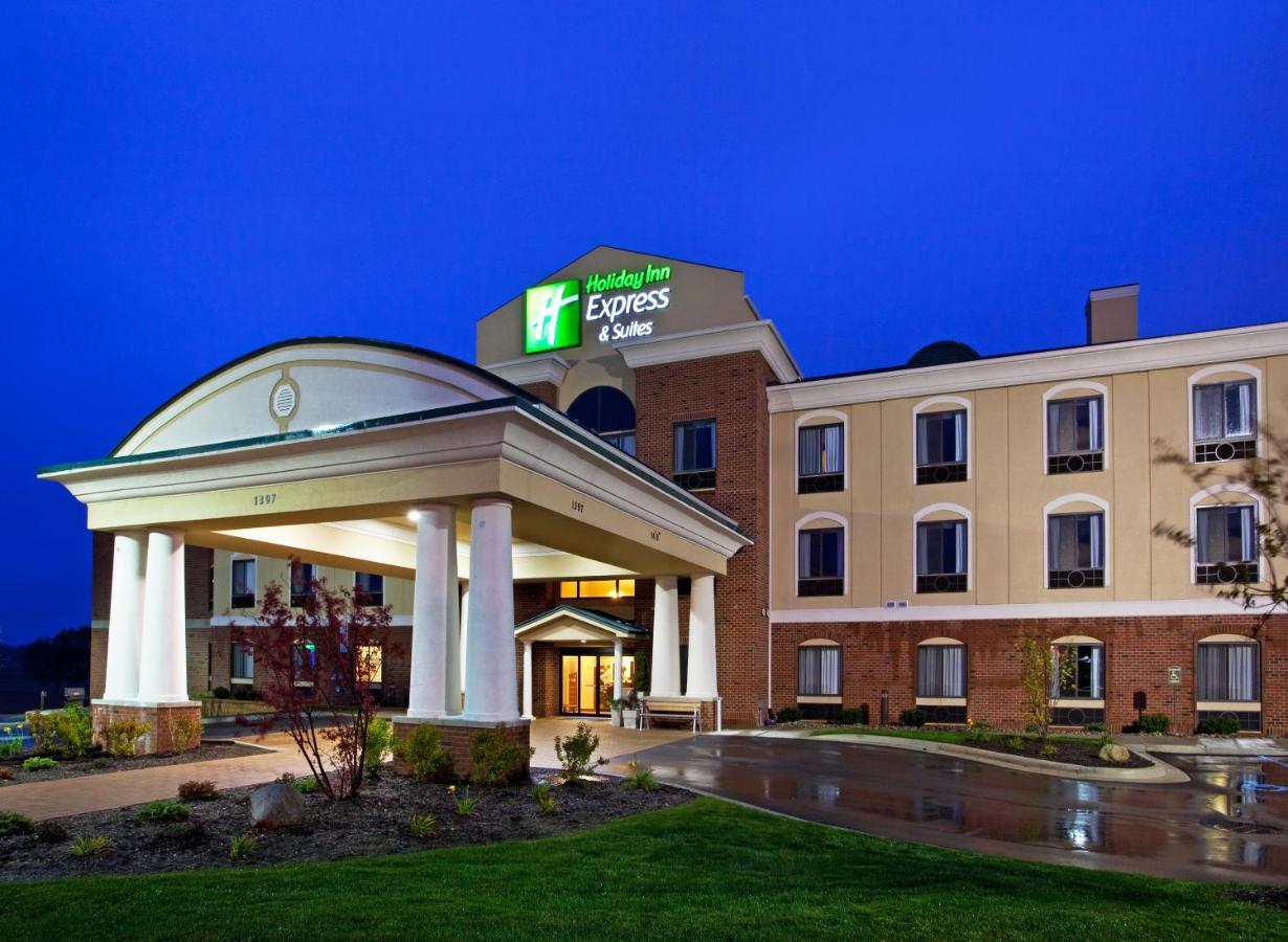 Holiday Inn Express And Suites Detroit North-Troy By Ihg Экстерьер фото