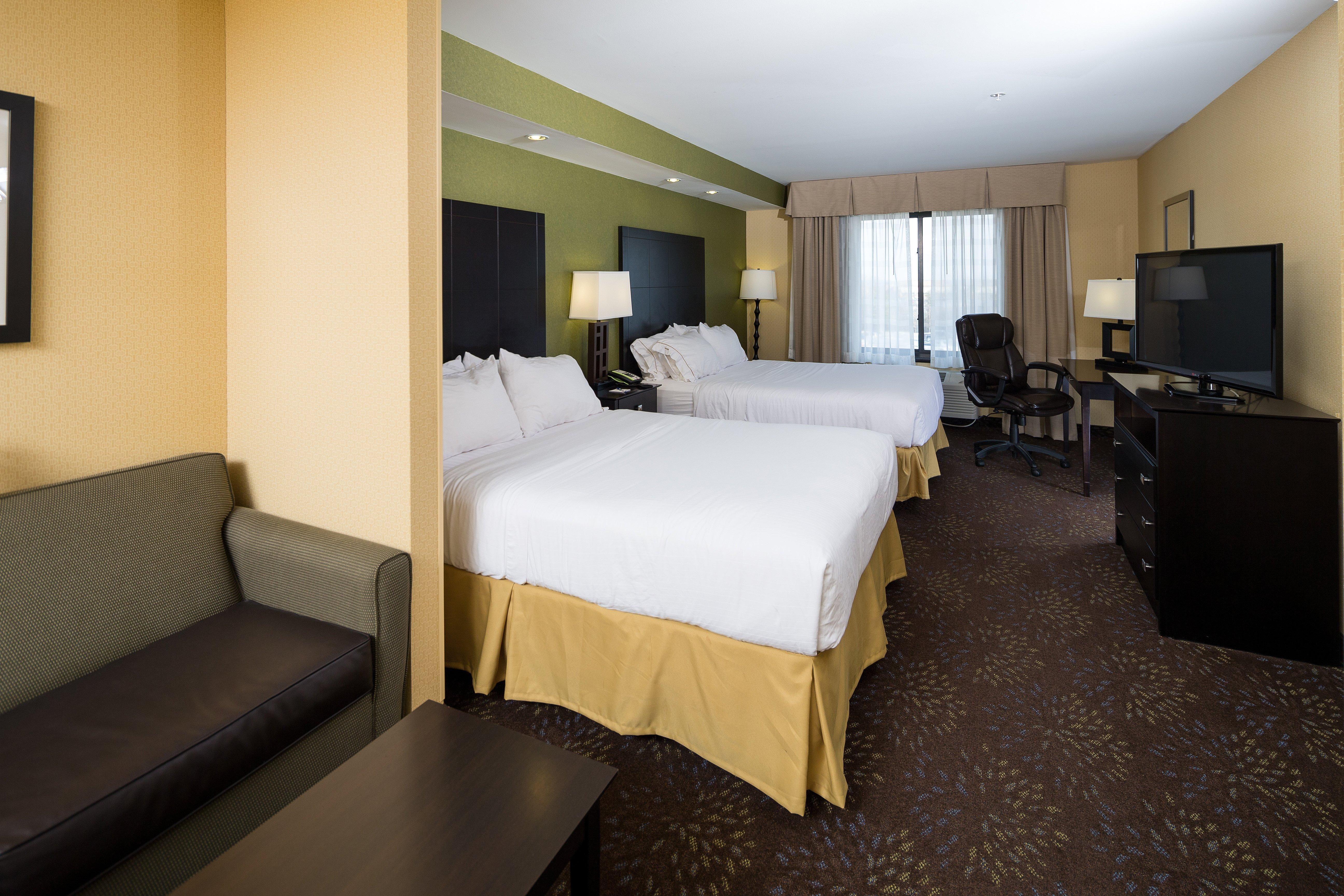 Holiday Inn Express And Suites Detroit North-Troy By Ihg Экстерьер фото