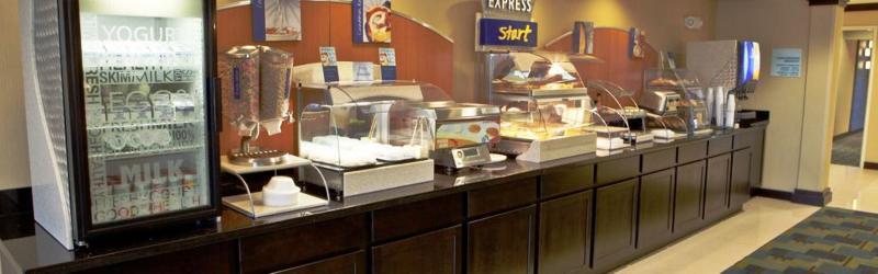 Holiday Inn Express And Suites Detroit North-Troy By Ihg Экстерьер фото